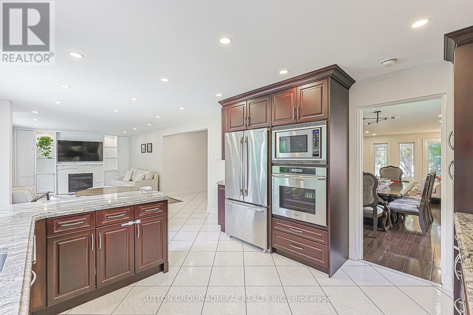 62 Pickett Crescent, Richmond Hill, Ontario  L4C 9L3 - Photo 16 - N13713666