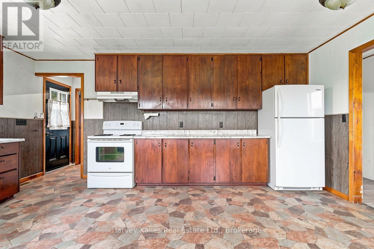 147 Caughey Road, Prince Edward County, Ontario  K0K 1W0 - Photo 12 - X13716144