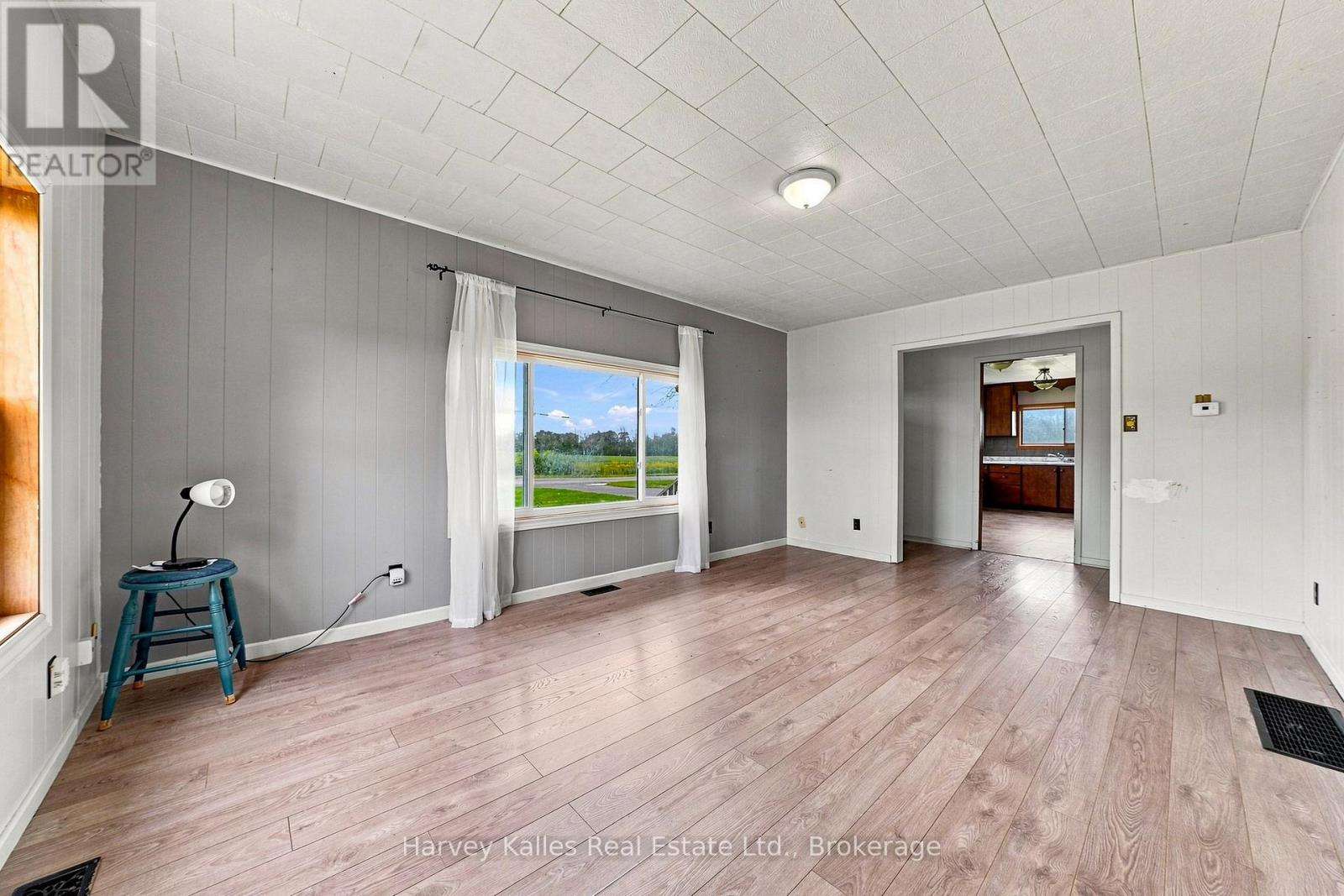 147 Caughey Road, Prince Edward County, Ontario  K0K 1W0 - Photo 6 - X13716144