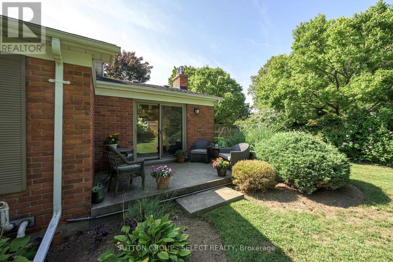 847 Clearview Avenue, London North, Ontario  N6H 2N1 - Photo 36 - X13716080