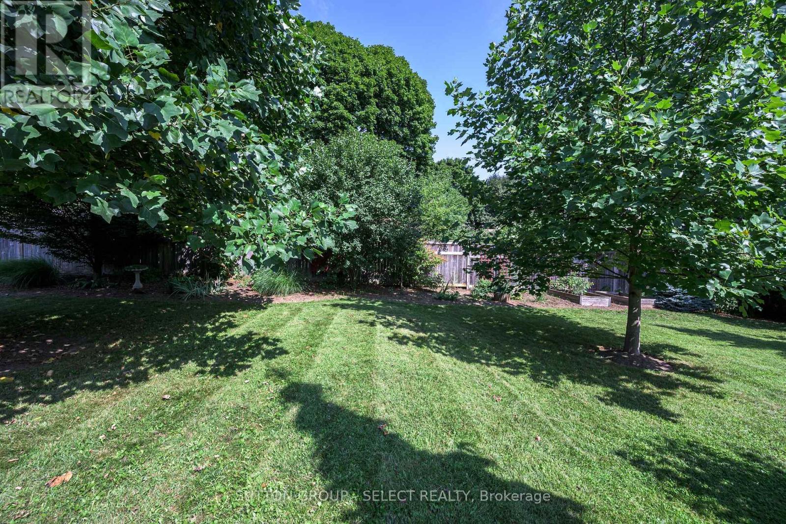 847 Clearview Avenue, London North, Ontario  N6H 2N1 - Photo 38 - X13716080