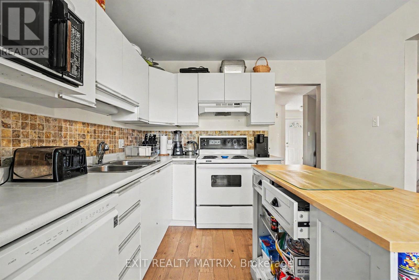 2209 Saturn Crescent, Ottawa, Ontario  K4A 3T6 - Photo 8 - X13716108