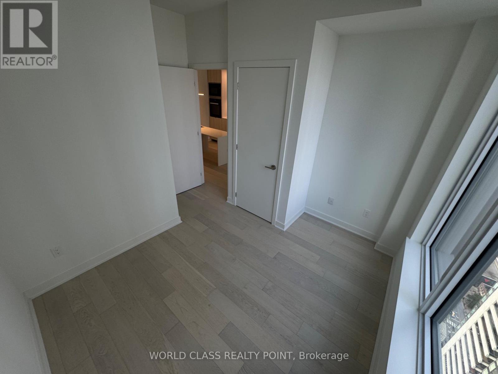 4406 - 11 Yorkville Avenue, Toronto, Ontario  M4W 0B7 - Photo 24 - C13716142