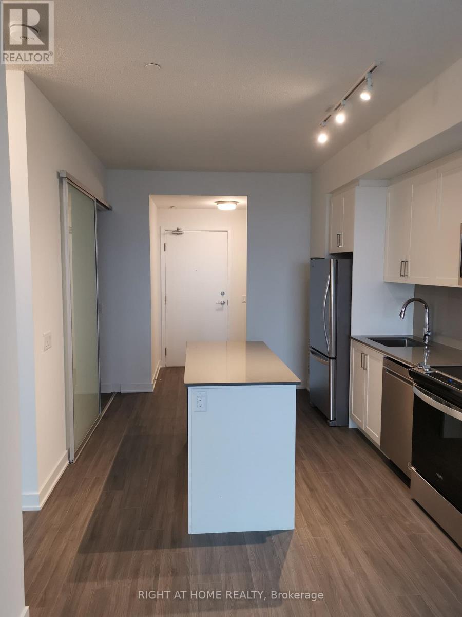 612 - 681 YONGE STREET E, Barrie, Ontario