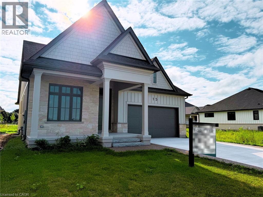 15 OAKLEY Drive, Niagara-on-the-Lake, Ontario