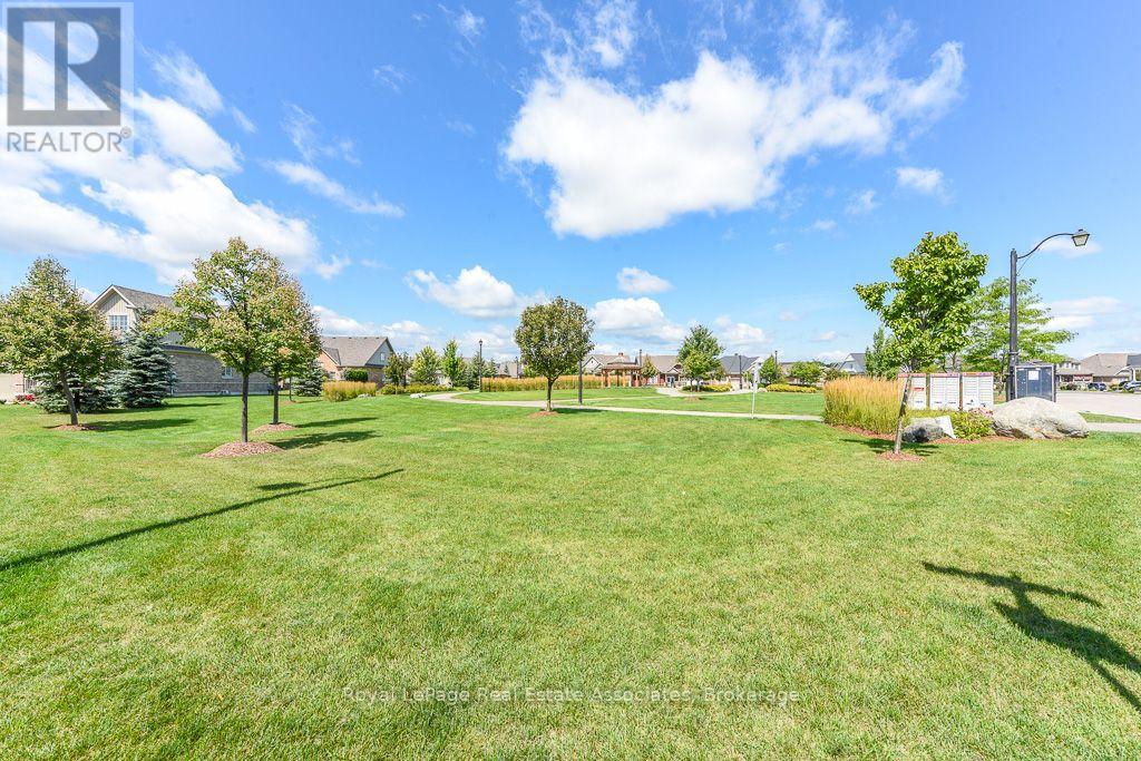 4 Abelia Street, Brampton, Ontario  L6R 3W9 - Photo 3 - W13716074