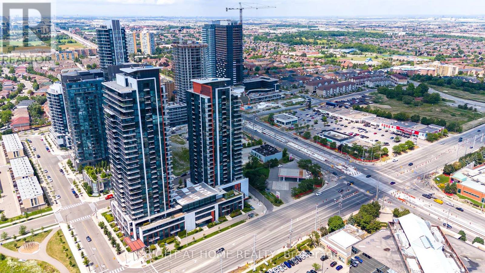 101 - 55 Eglinton Avenue W, Mississauga (Hurontario), Ontario  L5R 0E4 - Photo 1 - W13716090