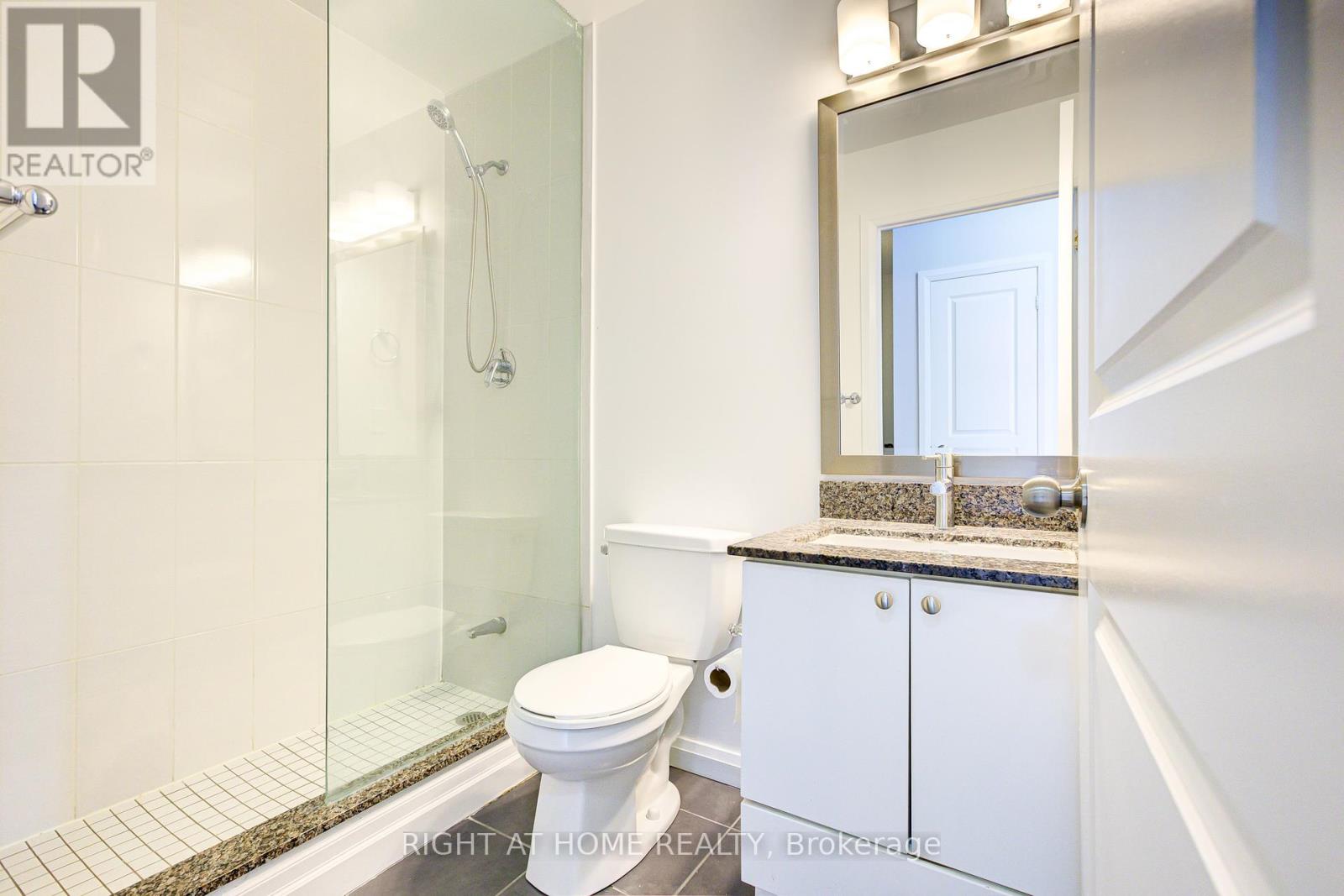 101 - 55 Eglinton Avenue W, Mississauga (Hurontario), Ontario  L5R 0E4 - Photo 14 - W13716090