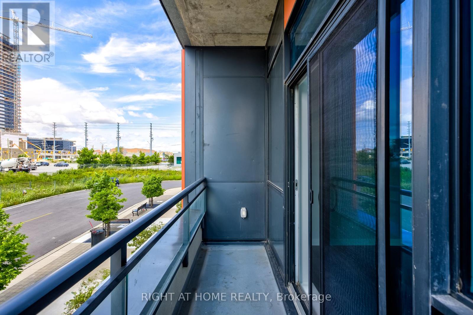 101 - 55 Eglinton Avenue W, Mississauga (Hurontario), Ontario  L5R 0E4 - Photo 23 - W13716090
