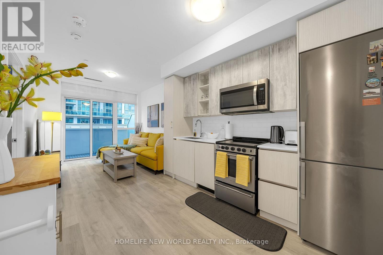 412 - 251 Manitoba Street, Toronto, Ontario  M8Y 0C7 - Photo 4 - W13716092