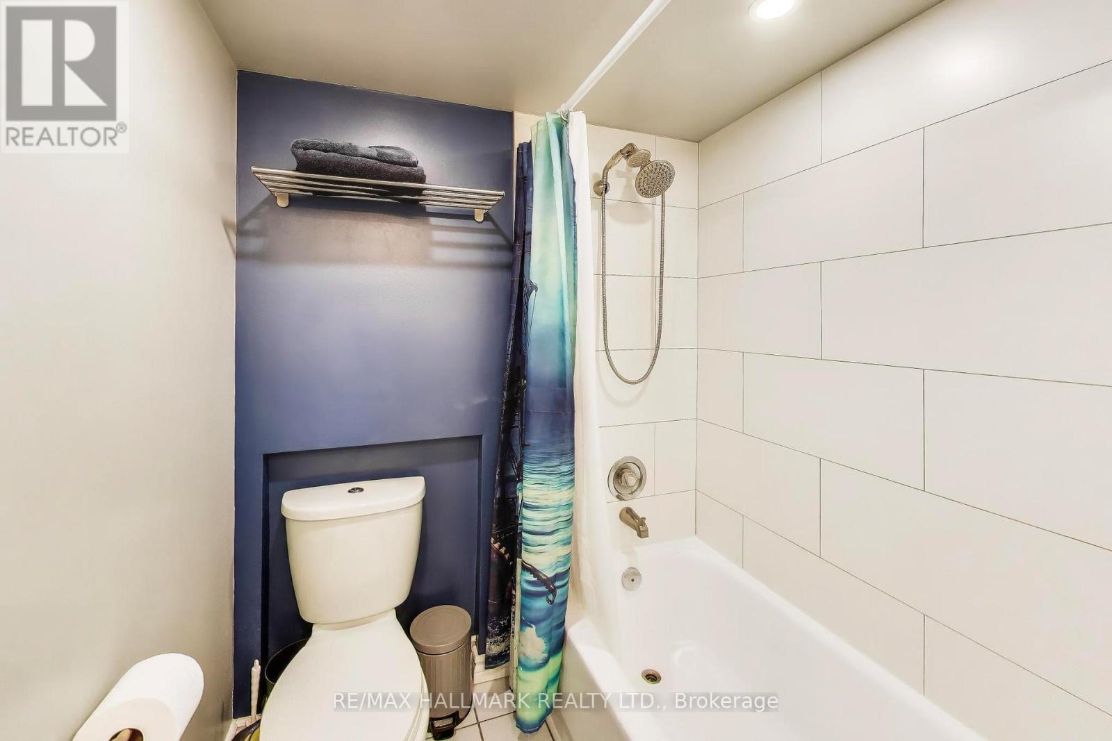 76 Ashbourne Drive, Toronto, Ontario  M9B 4H5 - Photo 36 - W13716126