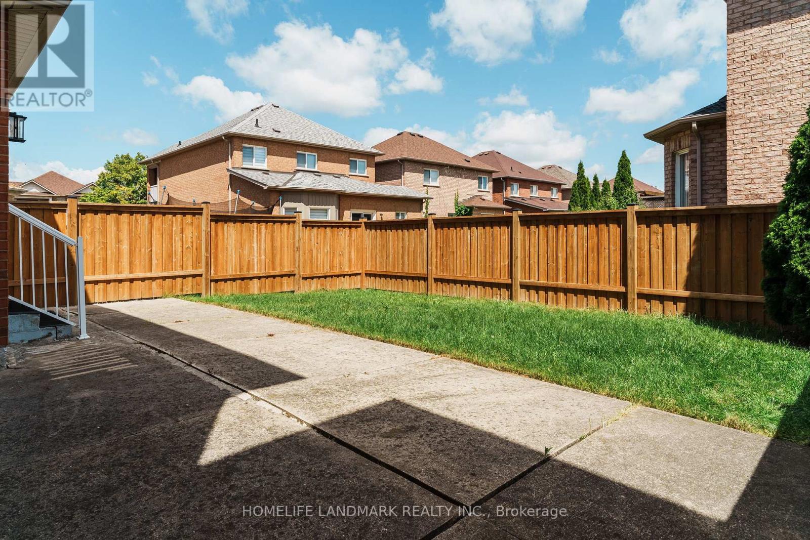 5487 Churchill Meadows Boulevard, Mississauga, Ontario  L5M 6X3 - Photo 17 - W13716138
