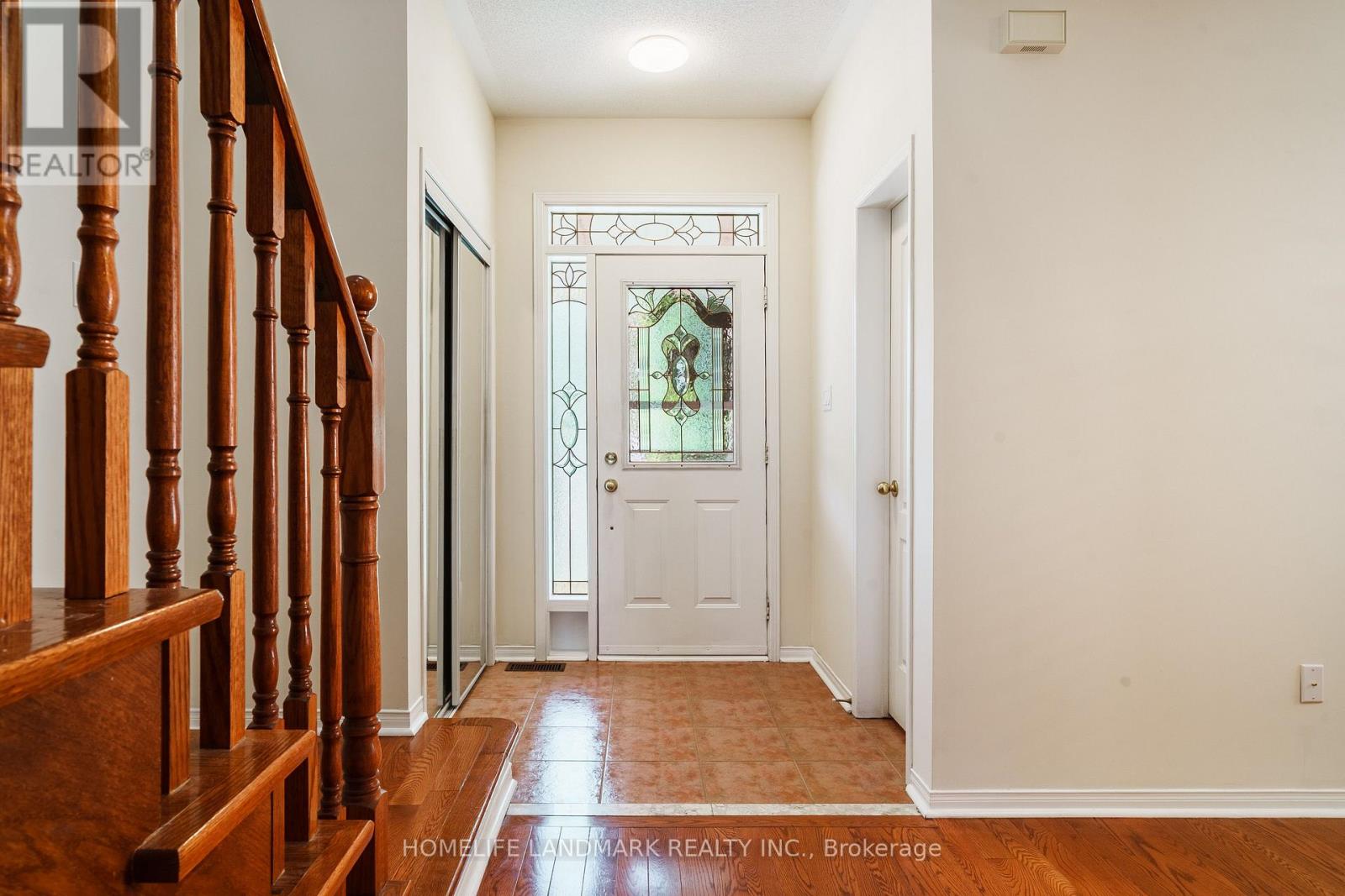 5487 Churchill Meadows Boulevard, Mississauga, Ontario  L5M 6X3 - Photo 4 - W13716138