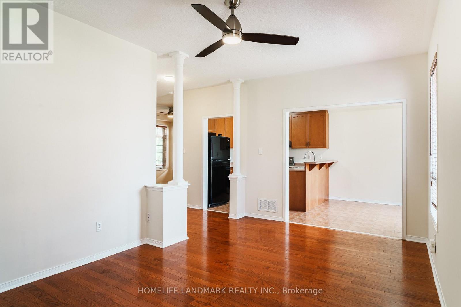 5487 Churchill Meadows Boulevard, Mississauga, Ontario  L5M 6X3 - Photo 9 - W13716138