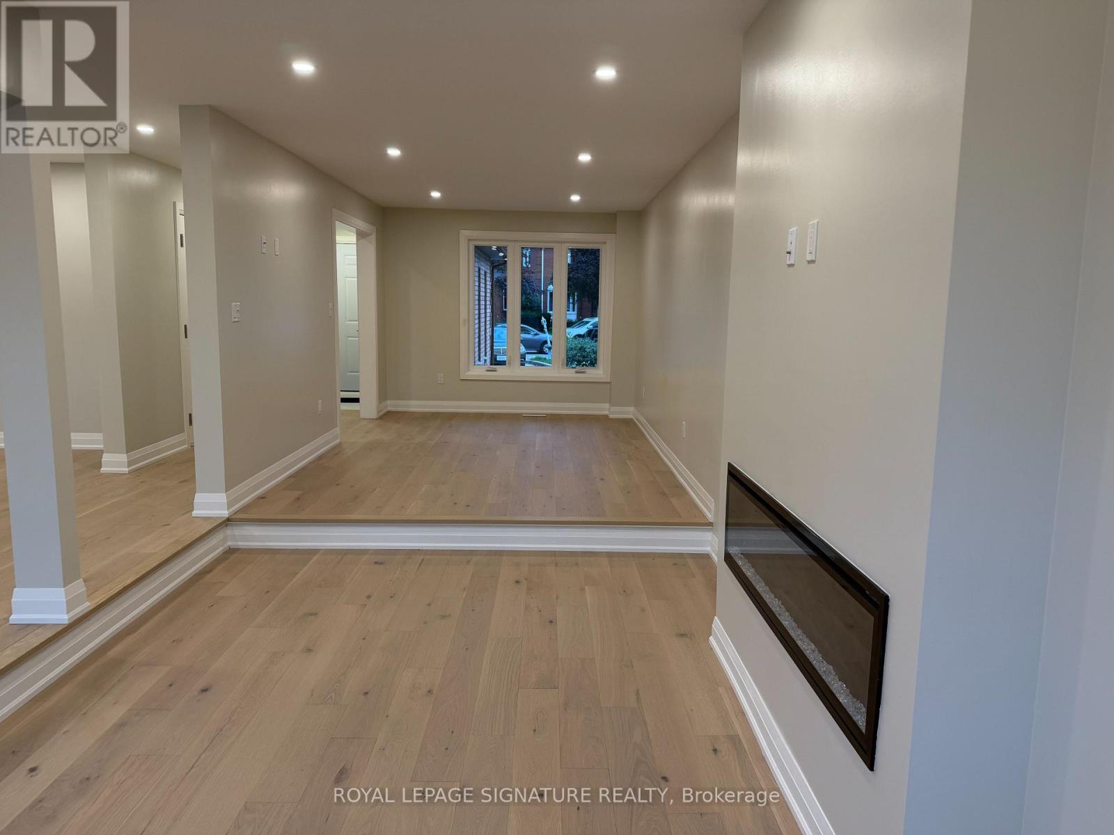 3271 Pilcom Crescent, Mississauga, Ontario  L5B 3X5 - Photo 7 - W13716148