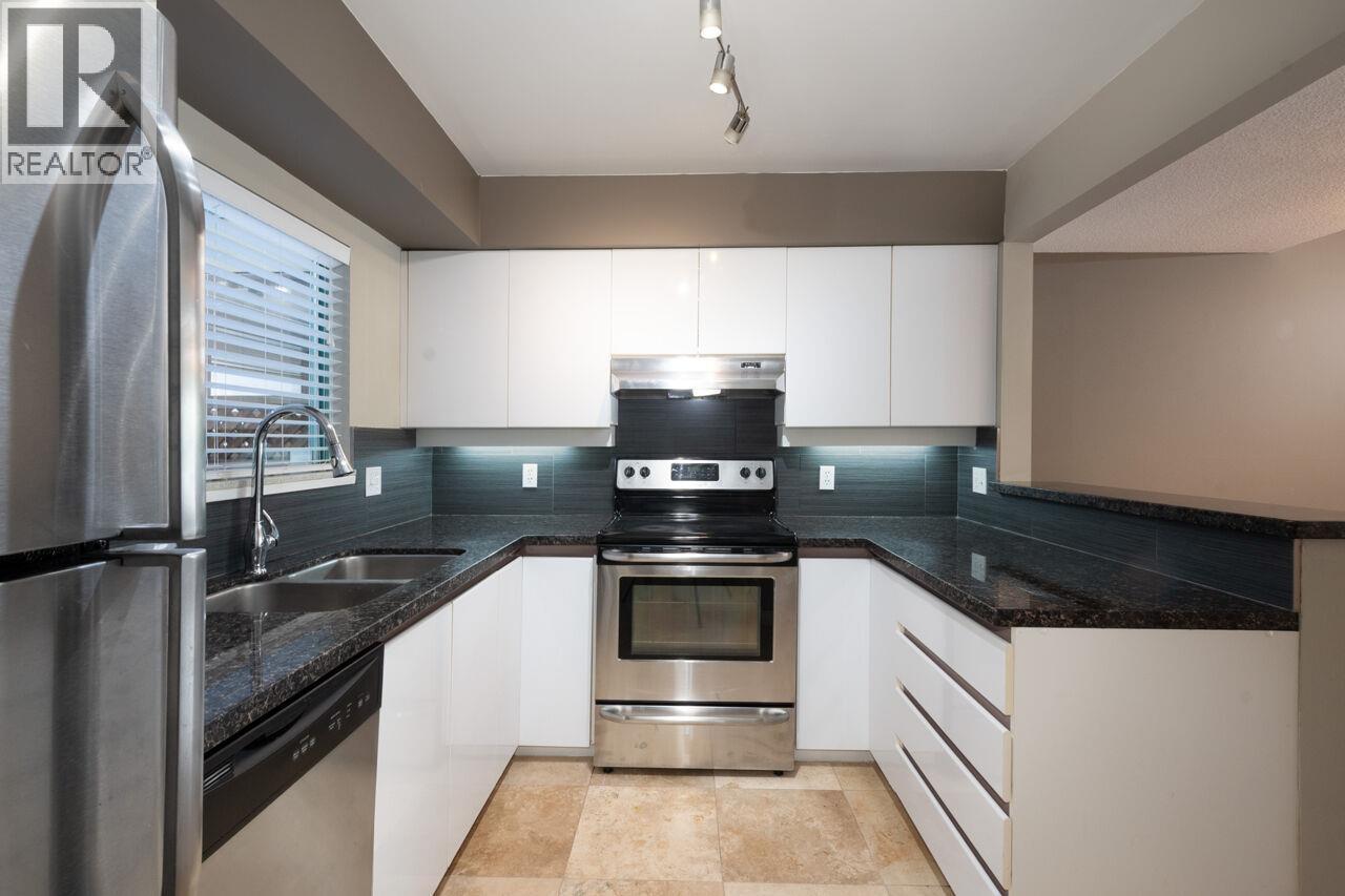 108e 3081 Glen Drive, Coquitlam, British Columbia  V3B 2P8 - Photo 10 - R3145972