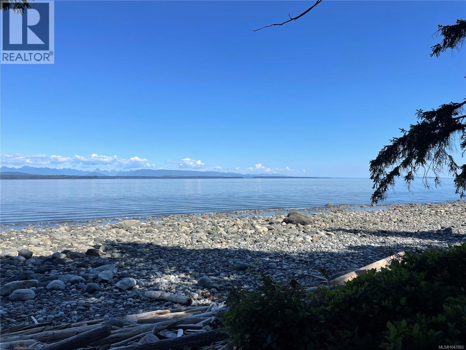 624 Wa Wa Kie Rd, Quadra Island, British Columbia  V0P 0A8 - Photo 1 - 1047893