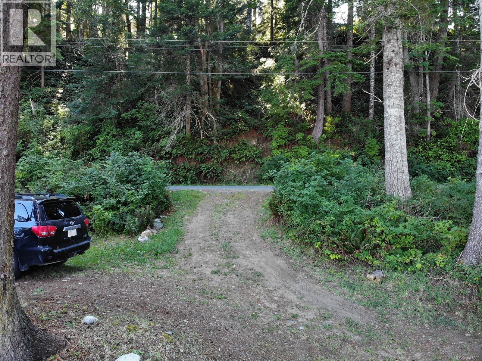 624 Wa Wa Kie Rd, Quadra Island, British Columbia  V0P 0A8 - Photo 7 - 1047893