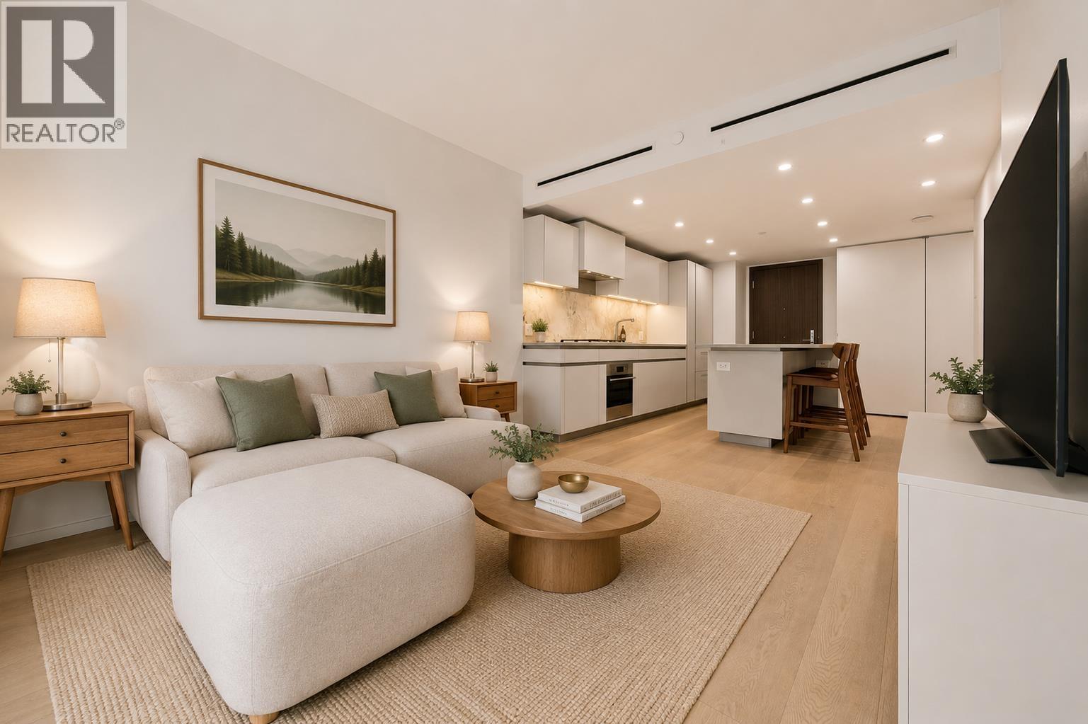 605 889 PACIFIC STREET, Vancouver, British Columbia