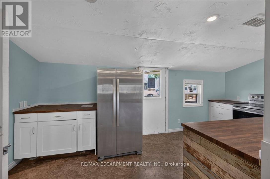 1048 Lakeshore Road, Haldimand, Ontario  N0A 1P0 - Photo 8 - X13716066