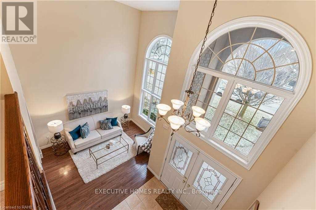 (Main Level) - 8 Roelfson Drive, Hamilton, Ontario  L9K 1P1 - Photo 23 - X13716082