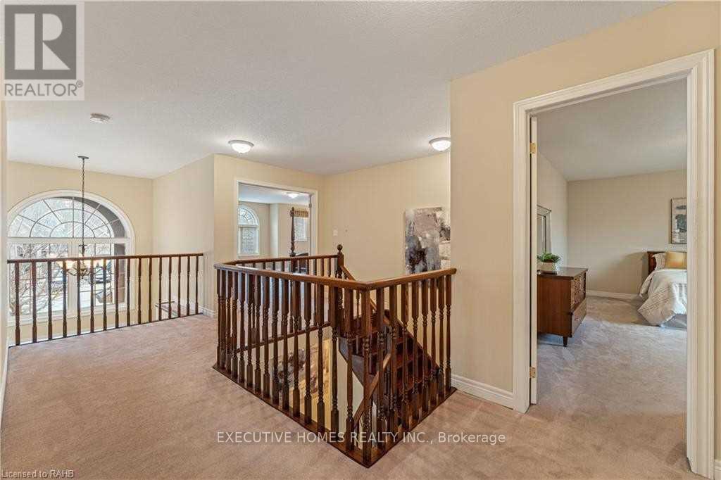 (Main Level) - 8 Roelfson Drive, Hamilton, Ontario  L9K 1P1 - Photo 28 - X13716082