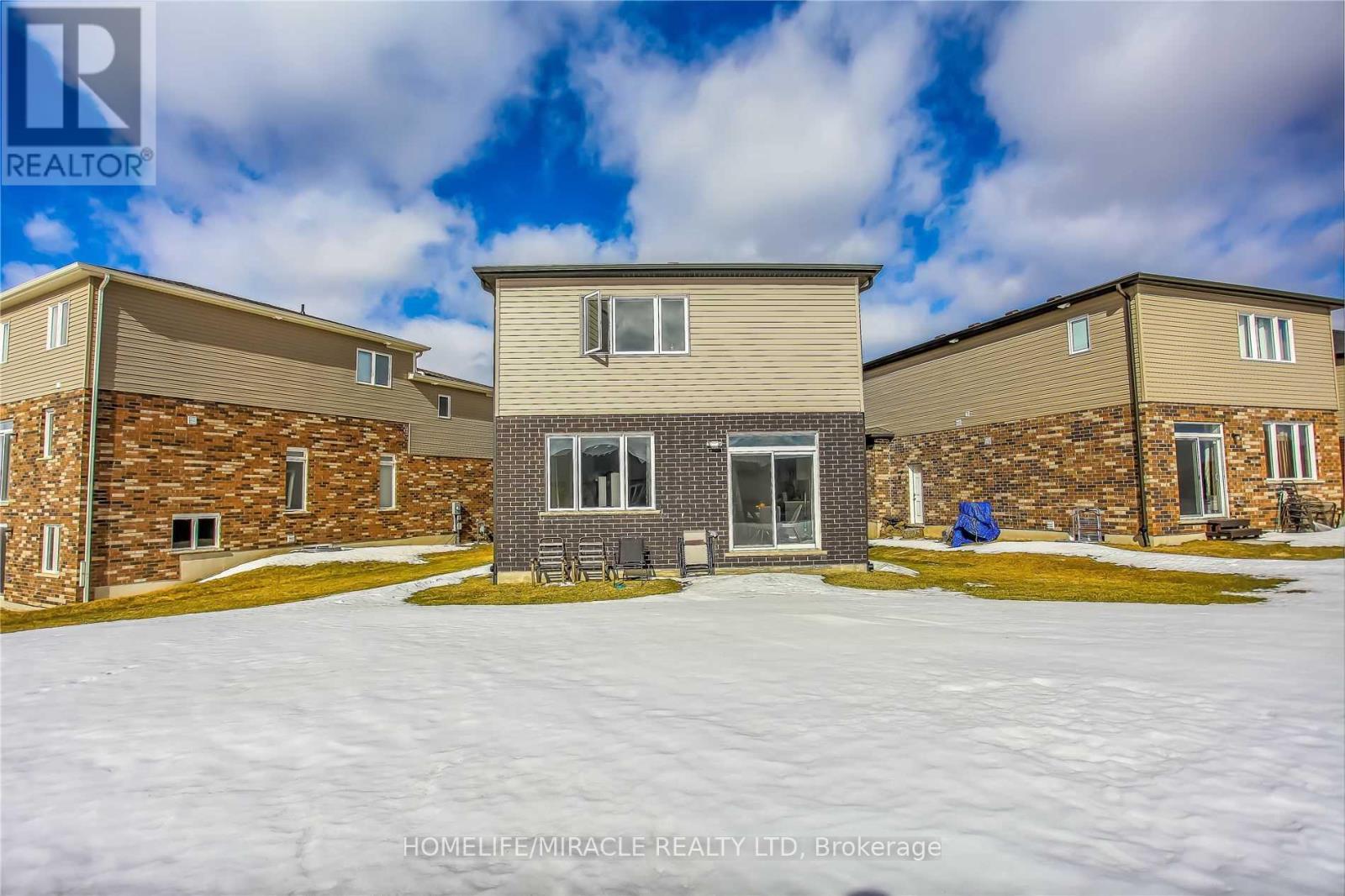 99 SADDLEBROOK COURT, Kitchener, Ontario
