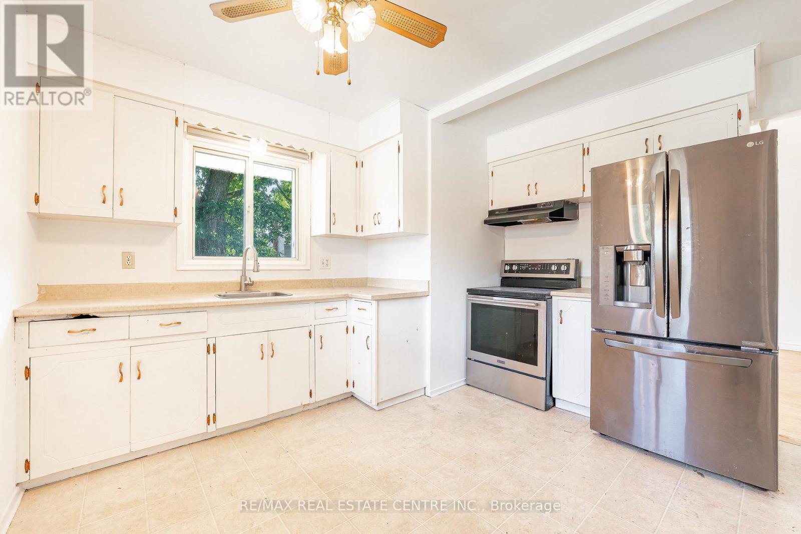 295 Millvue Street, Cambridge, Ontario  N3C 1T6 - Photo 5 - X13716130