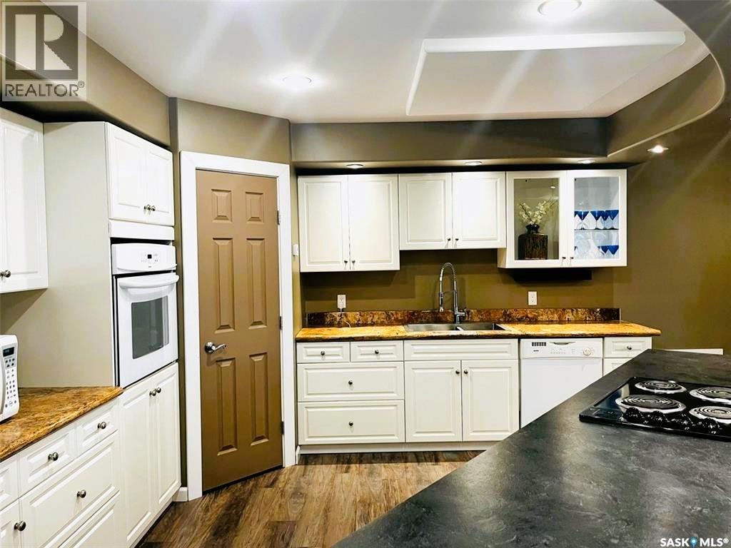 37 Broadway Street E, Yorkton, Saskatchewan  S3N 0K4 - Photo 5 - SK046763