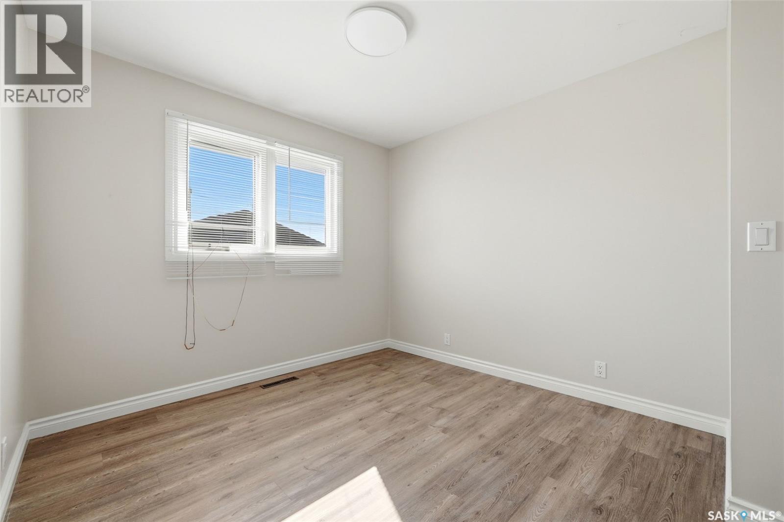 455 Froom Crescent, Regina, Saskatchewan  S4N 1T5 - Photo 10 - SK046703