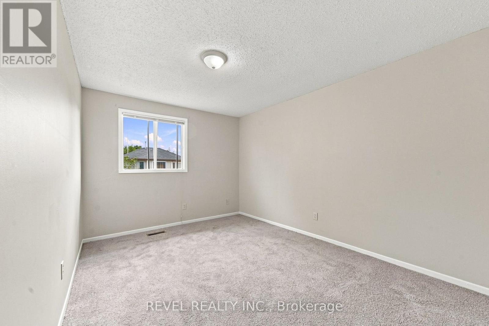 22 Kipling Crescent, Ajax, Ontario  L1S 5A7 - Photo 23 - E13716004