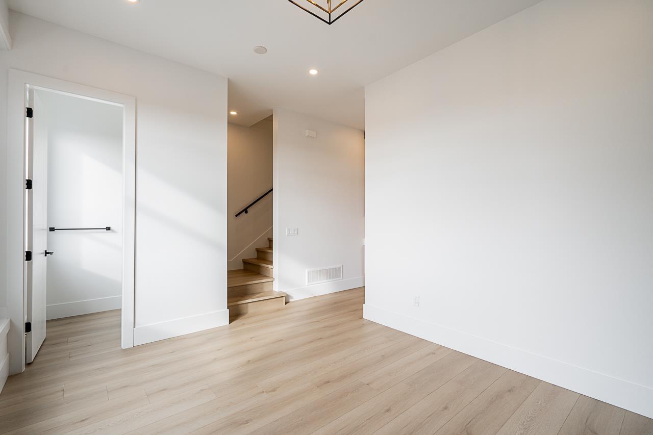 16685 16 Avenue, Surrey, British Columbia  V3S 9X7 - Photo 12 - R3159220