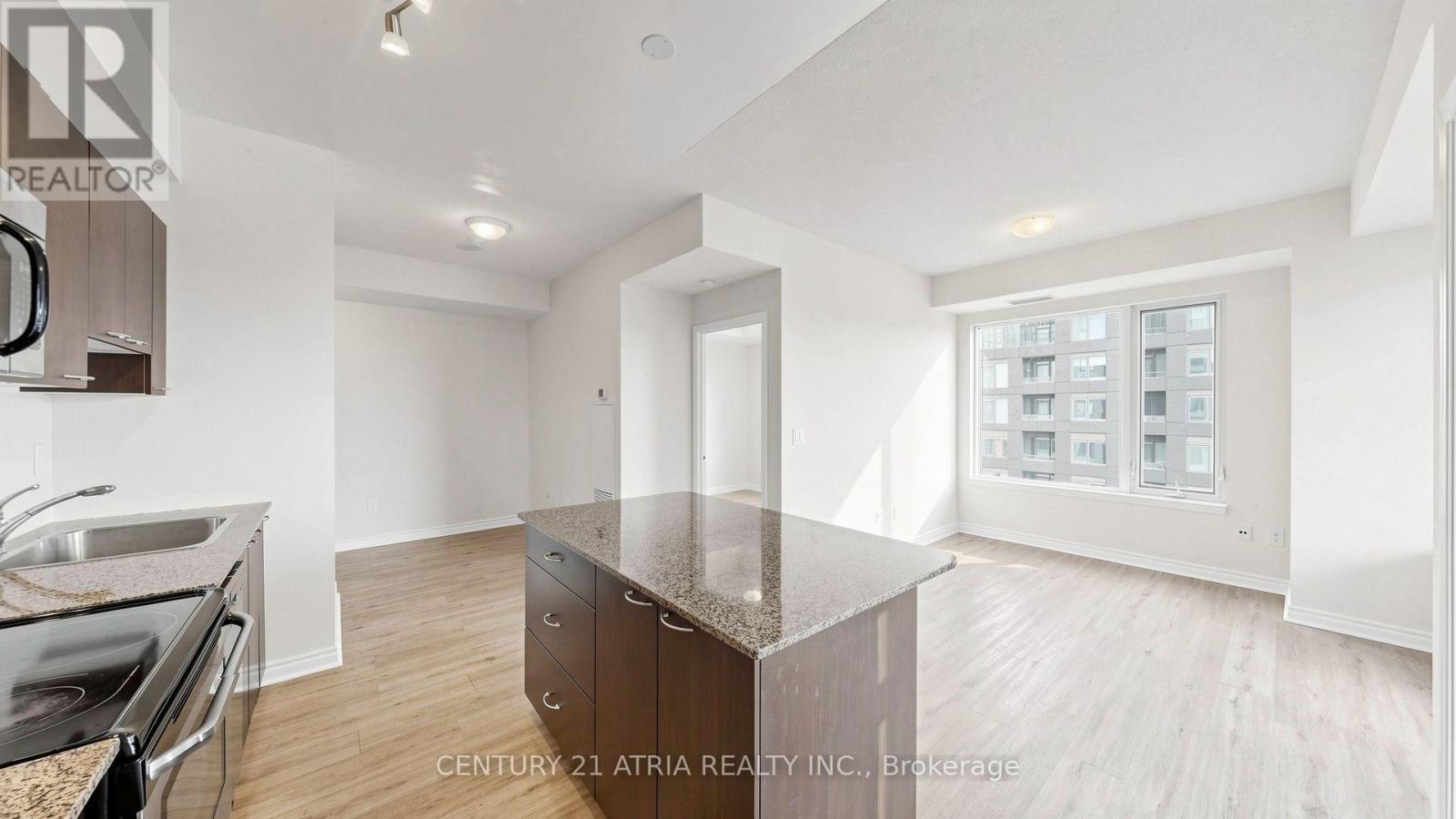 1802 - 385 Prince Of Wales Drive, Mississauga, Ontario  L5B 0C6 - Photo 17 - W13713248