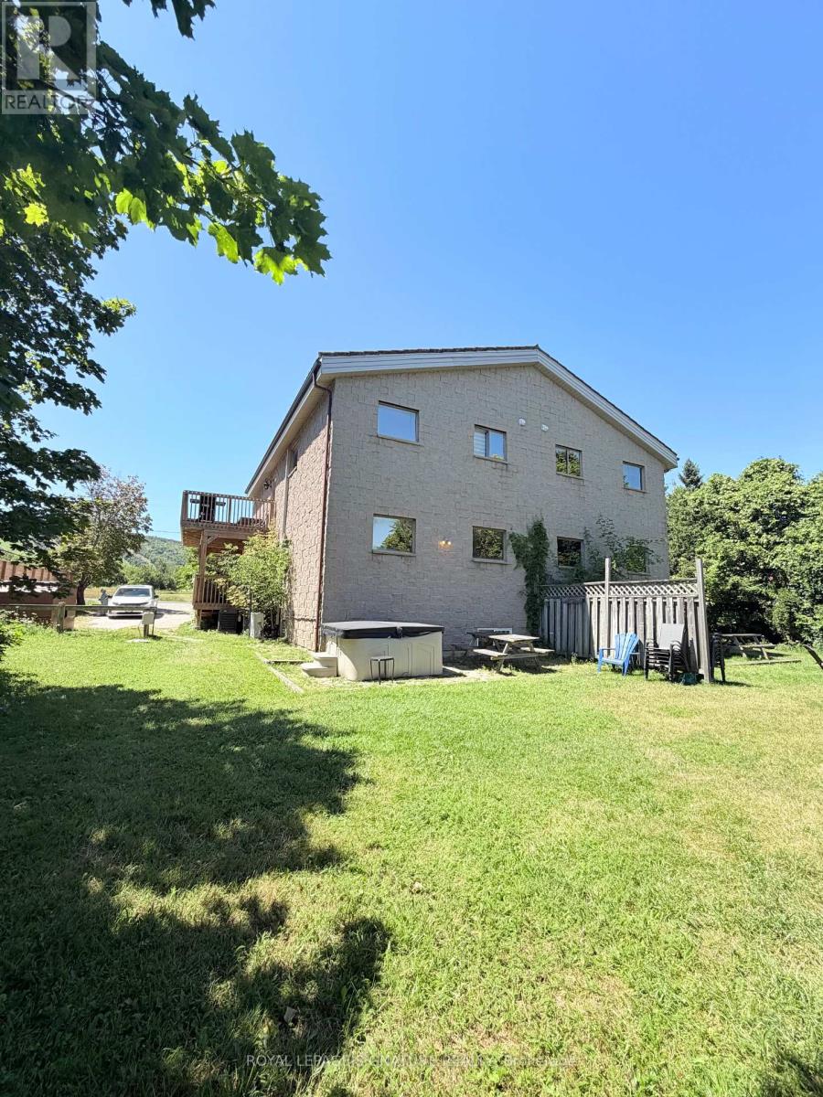 147 Kandahar Lane, Blue Mountains, Ontario  L6Y 0N3 - Photo 5 - X13569668