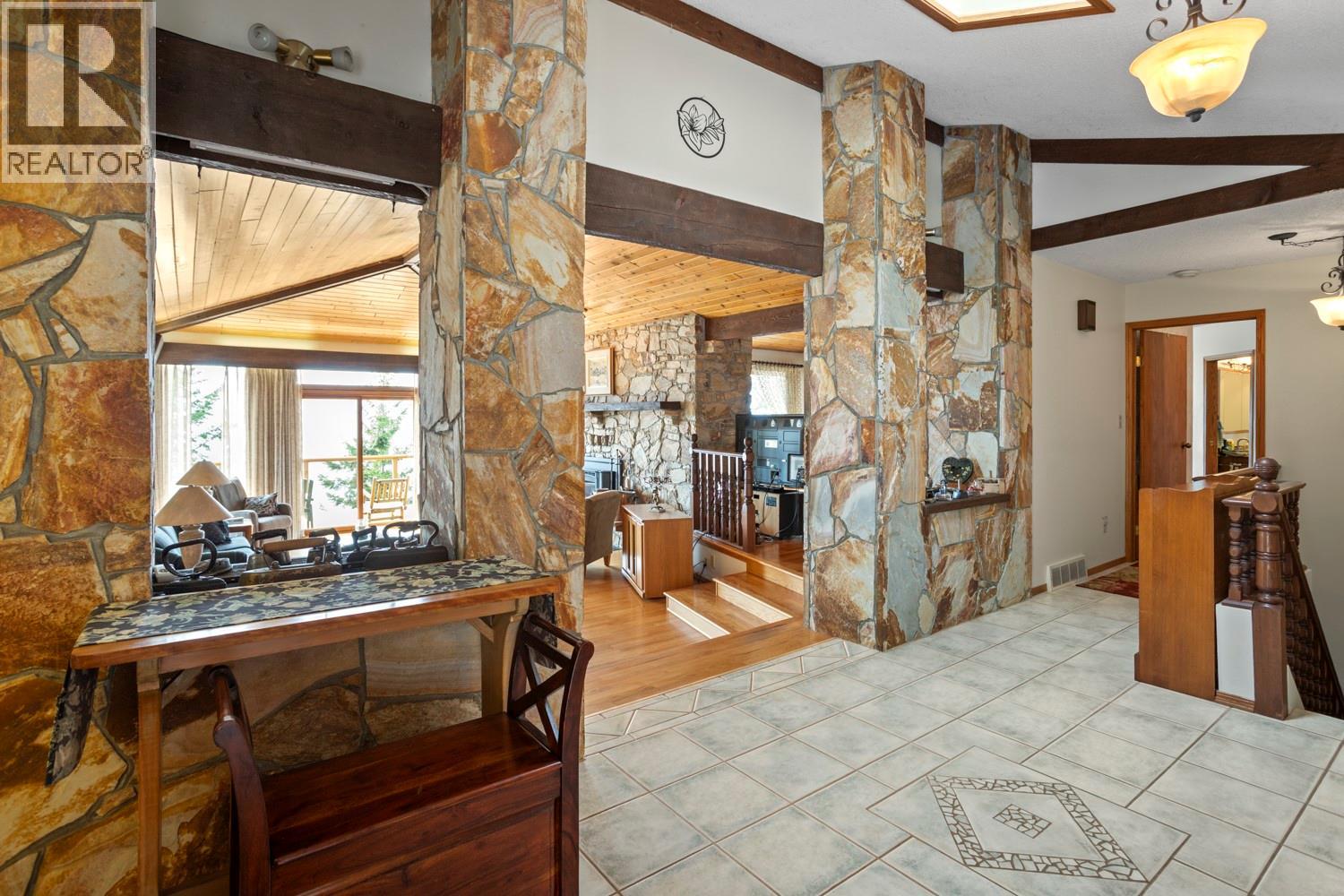 9813 3a Highway, Twin Bays, British Columbia V0B 1A1 - Photo 15 - 10398222