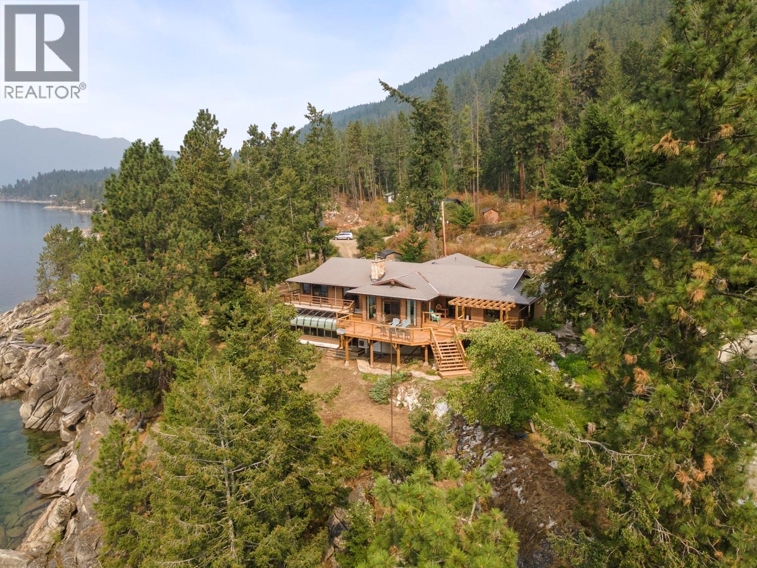 9813 3a Highway, Twin Bays, British Columbia V0B 1A1 - Photo 4 - 10398222