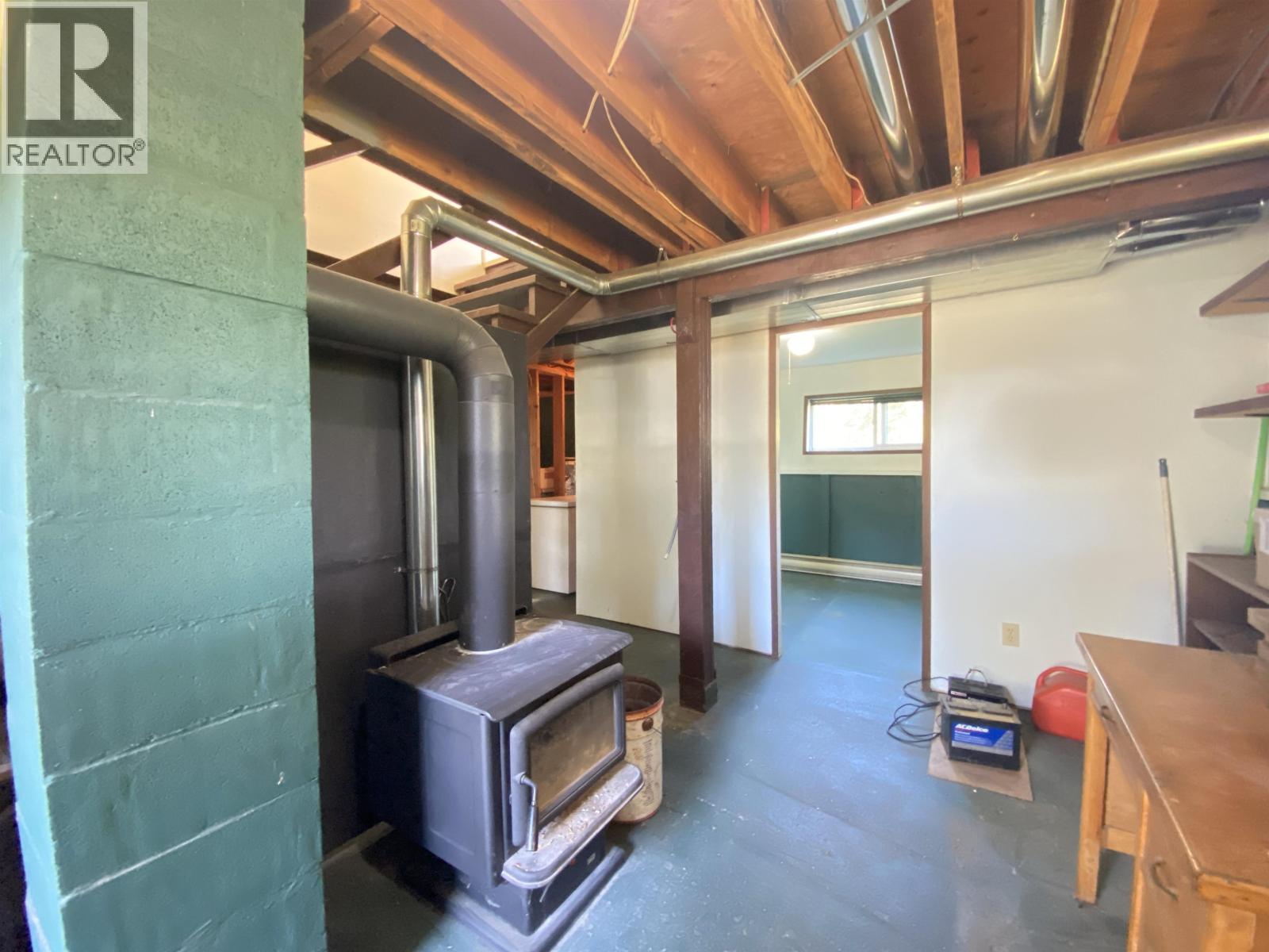 7188 Grossett Road, Bridge Lake, British Columbia  V0K 1X2 - Photo 17 - R3157976