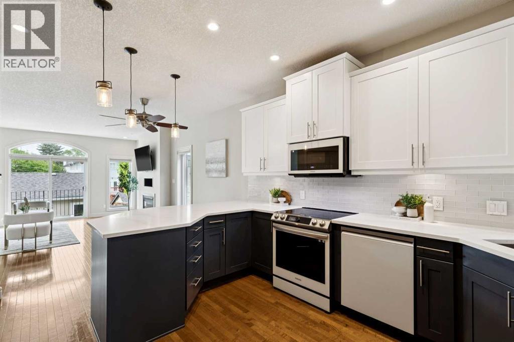 3611 Parkhill Street Sw, Calgary, Alberta  T2T 1T7 - Photo 4 - A2331772