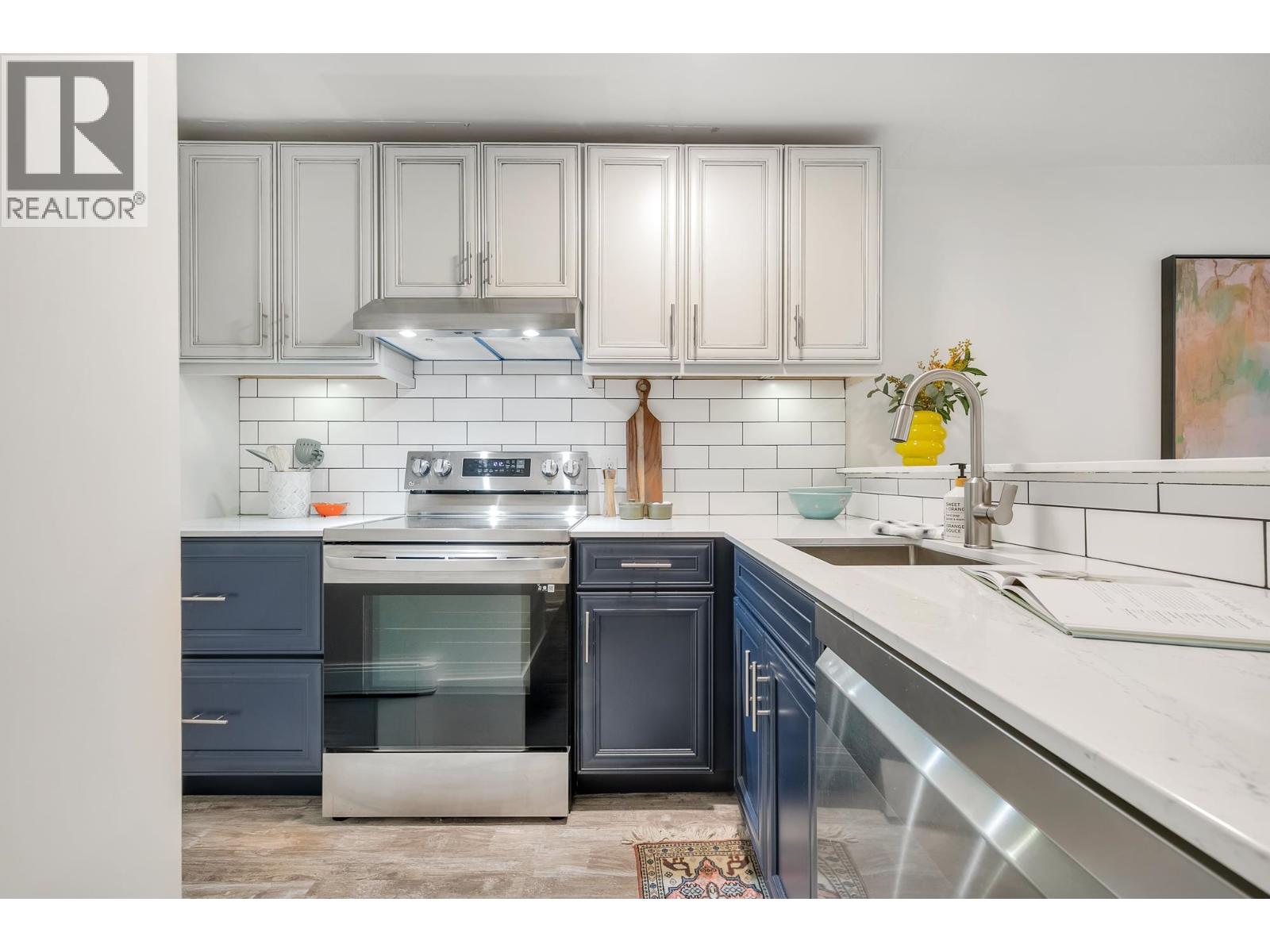 206 1399 Barclay Street, Vancouver, British Columbia V6E 1H6 - Photo 3 - R3159212