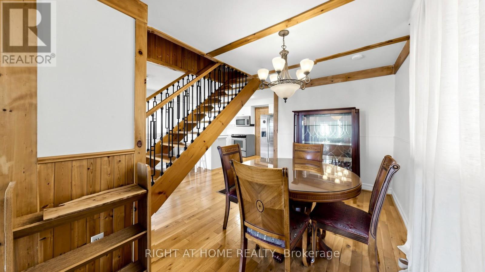 36 Shirlea Boulevard, Georgina, Ontario  L4P 1K9 - Photo 19 - N13716190