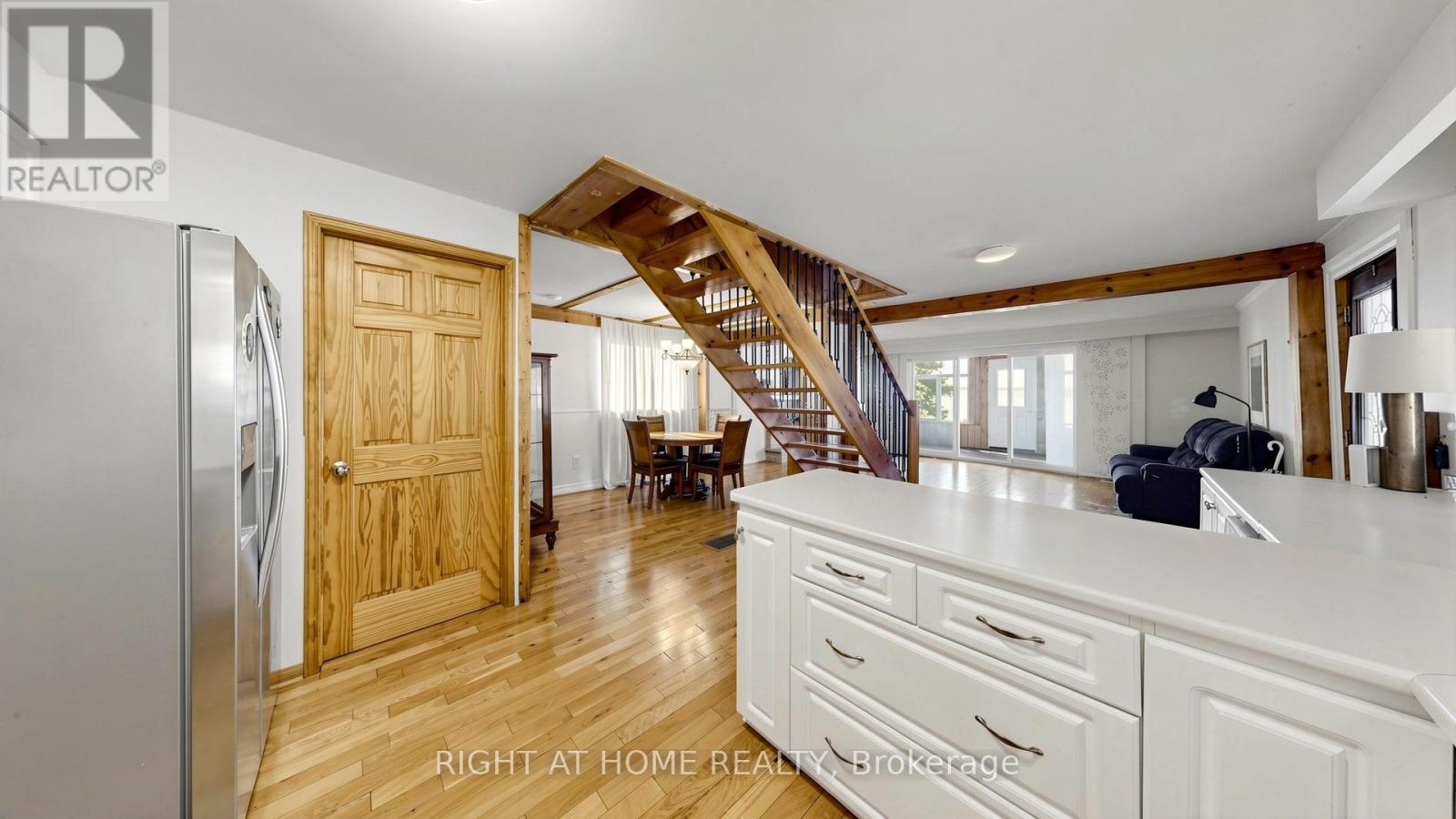 36 Shirlea Boulevard, Georgina, Ontario  L4P 1K9 - Photo 26 - N13716190