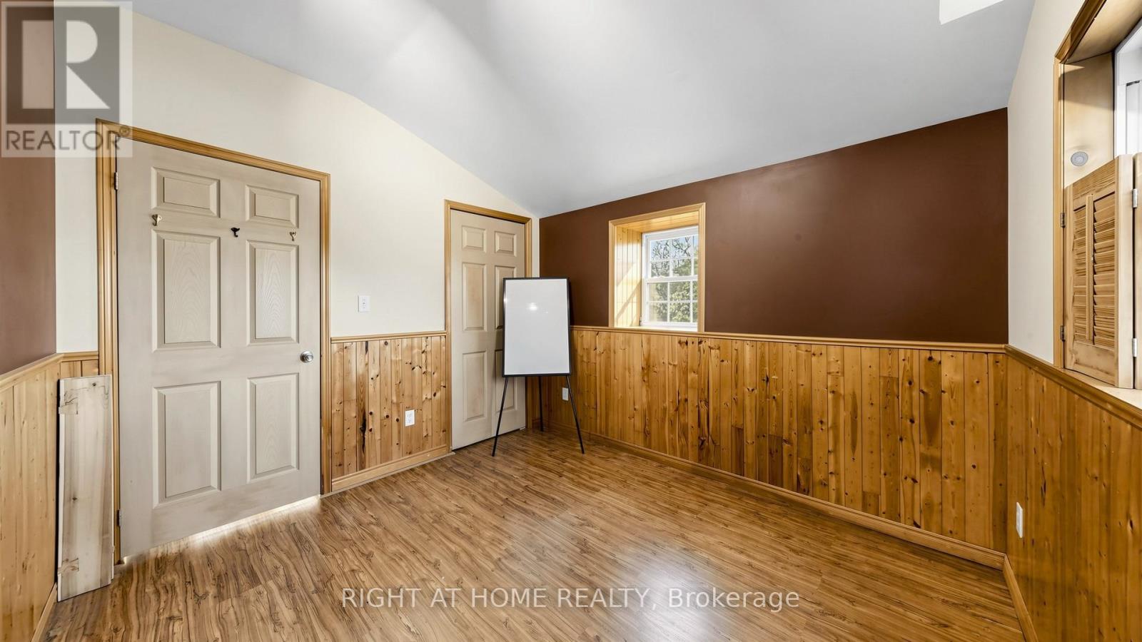 36 Shirlea Boulevard, Georgina, Ontario  L4P 1K9 - Photo 39 - N13716190