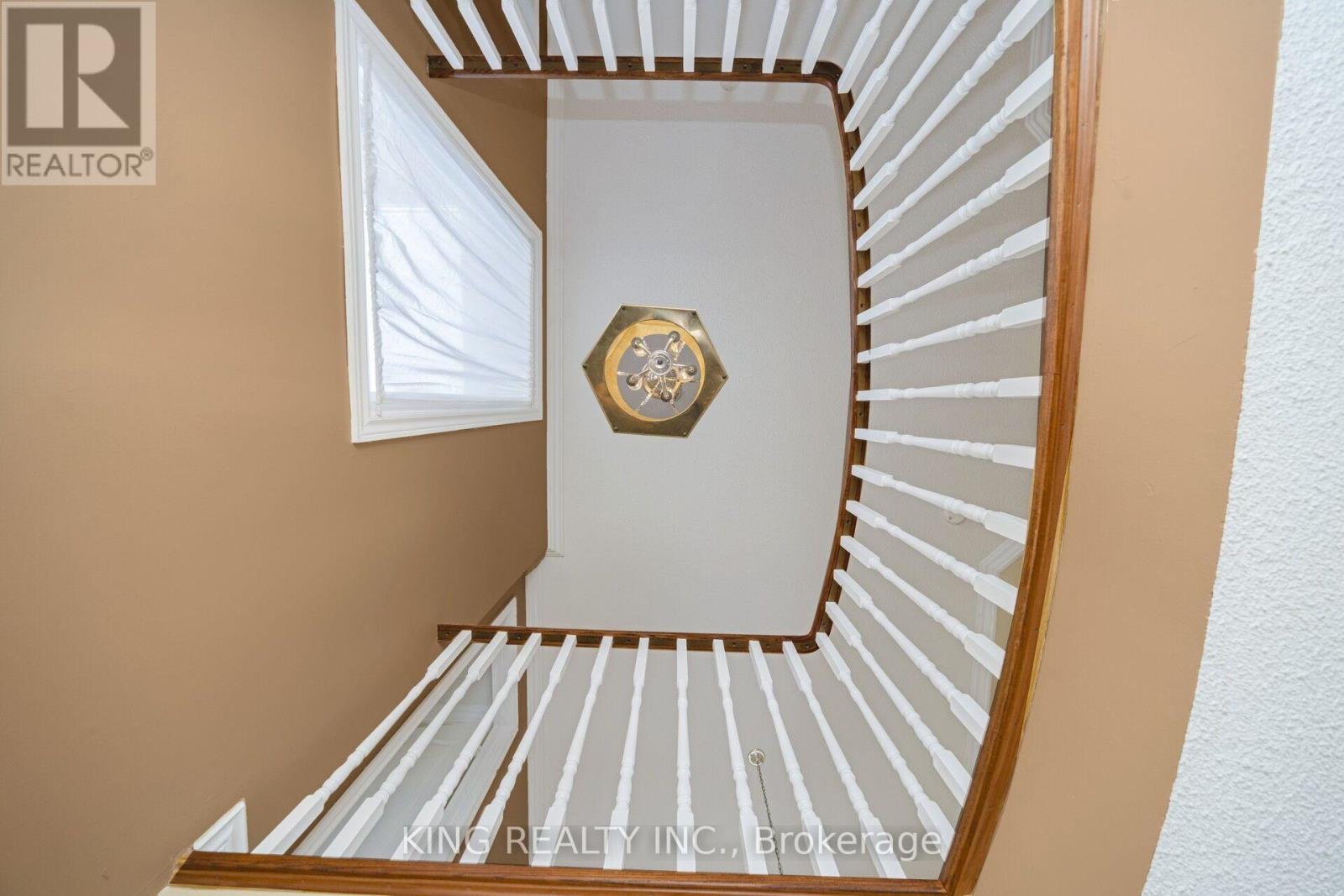 52 Leeward Drive, Brampton, Ontario  L6S 5V8 - Photo 19 - W13716154