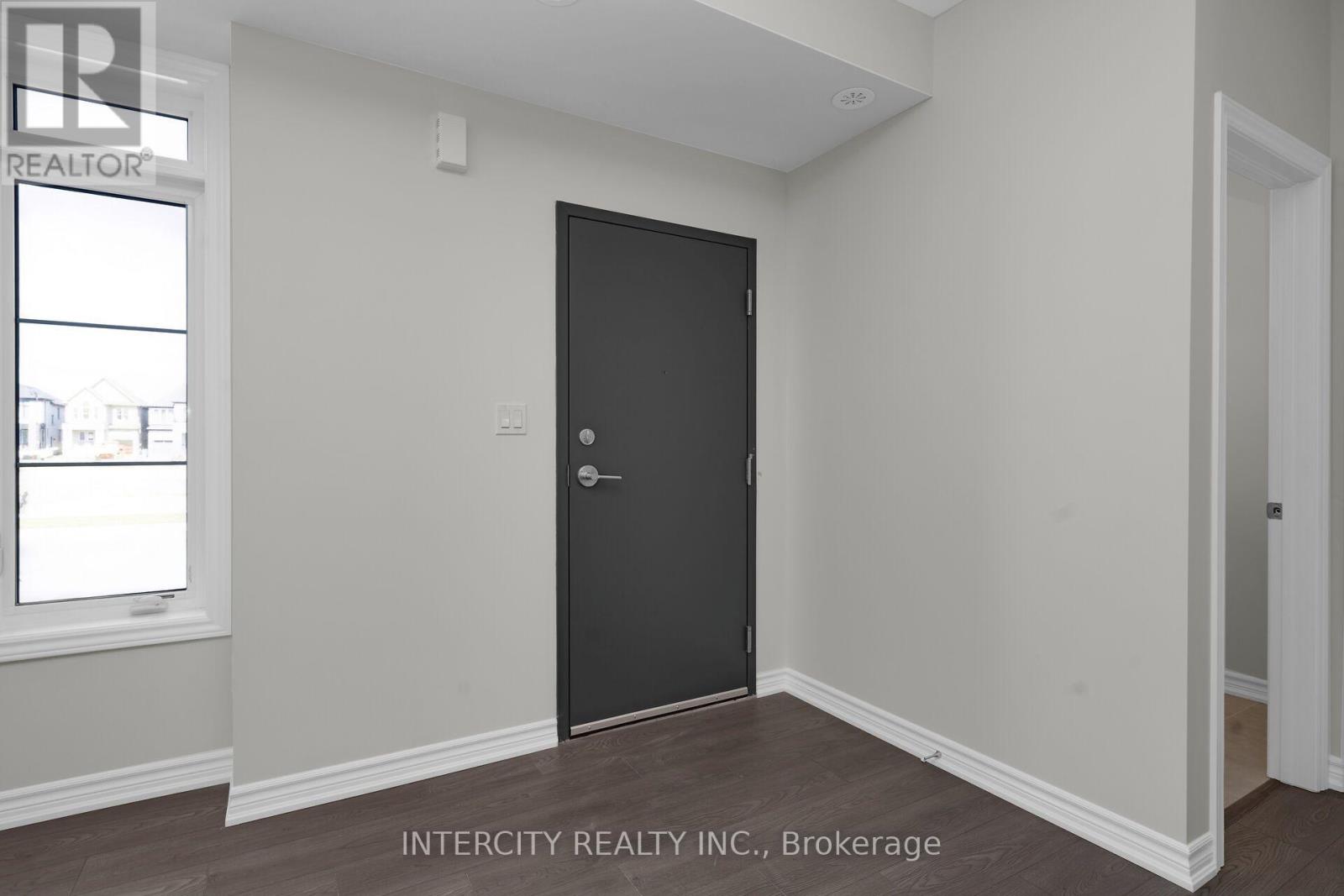 16z - 567 Tim Manley Avenue, Caledon, Ontario  L7C 4L1 - Photo 3 - W13716156