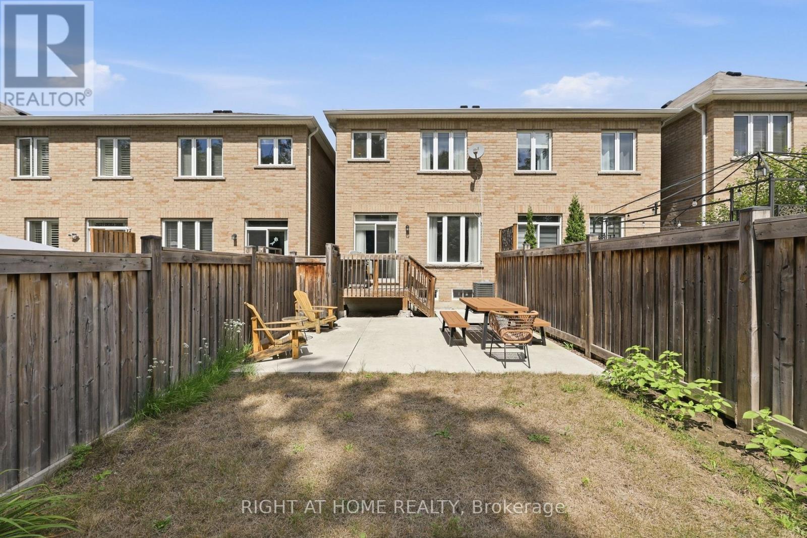 52 Upper Canada Court, Halton Hills, Ontario  L7G 0L1 - Photo 28 - W13716178