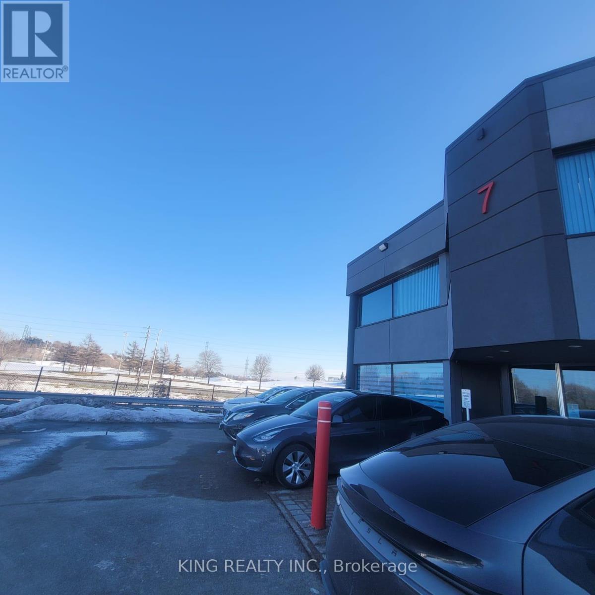 7-104 - 2600 Skymark Avenue, Mississauga, Ontario  L4W 5B2 - Photo 2 - W13716192