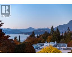 5550 KINGSTON ROAD, Vancouver, British Columbia