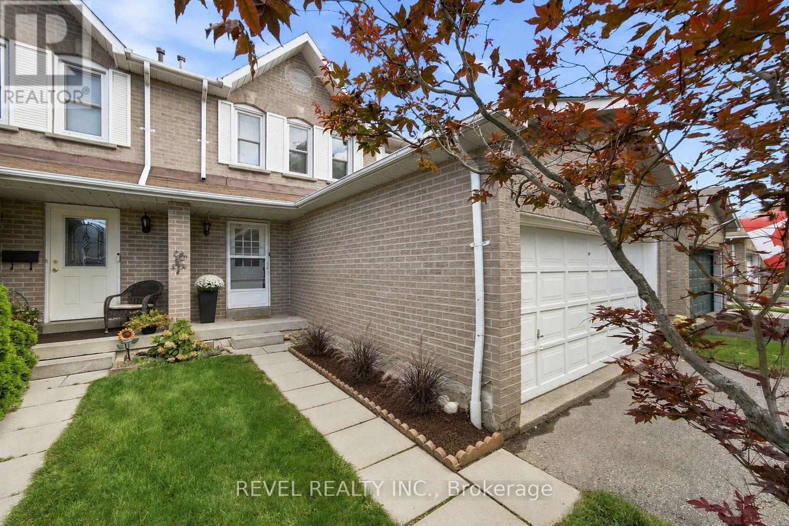22 Kipling Crescent, Ajax, Ontario  L1S 5A7 - Photo 1 - E13716004