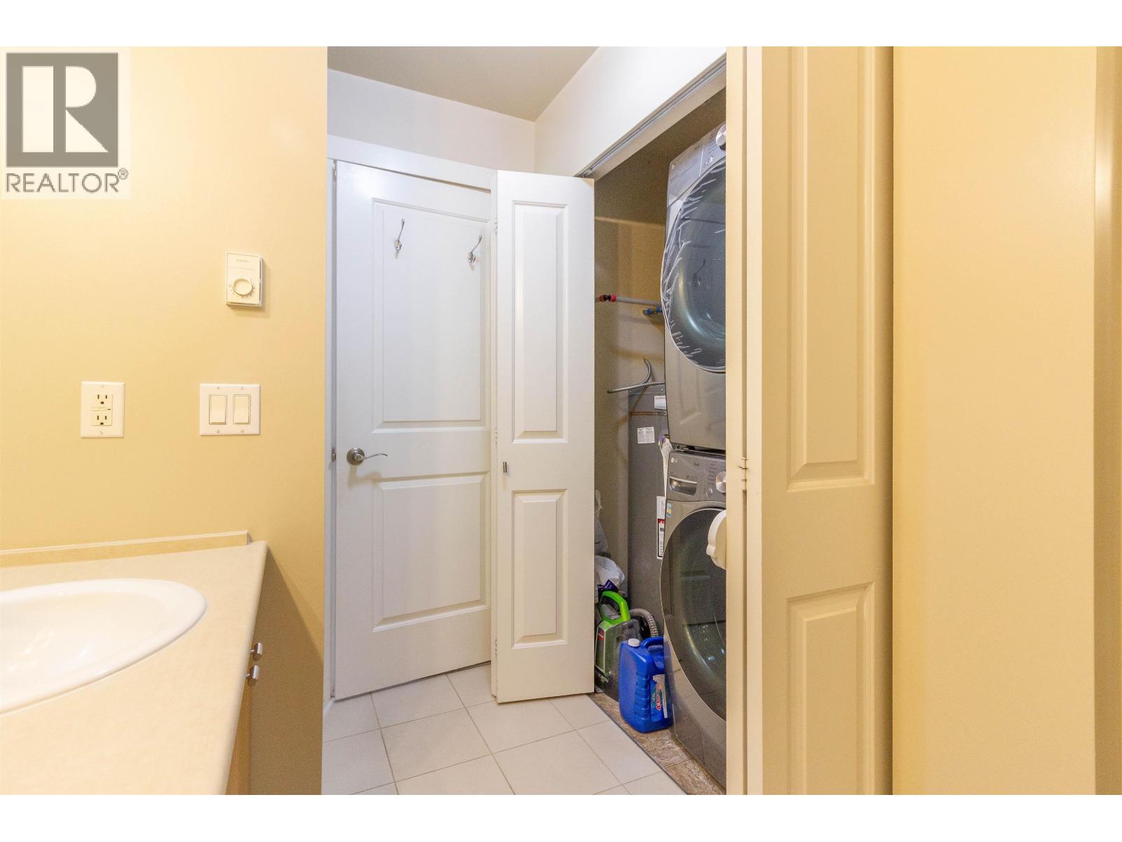 32 9229 University Crescent, Burnaby, British Columbia V5A 4Z2 - Photo 21 - R3159091