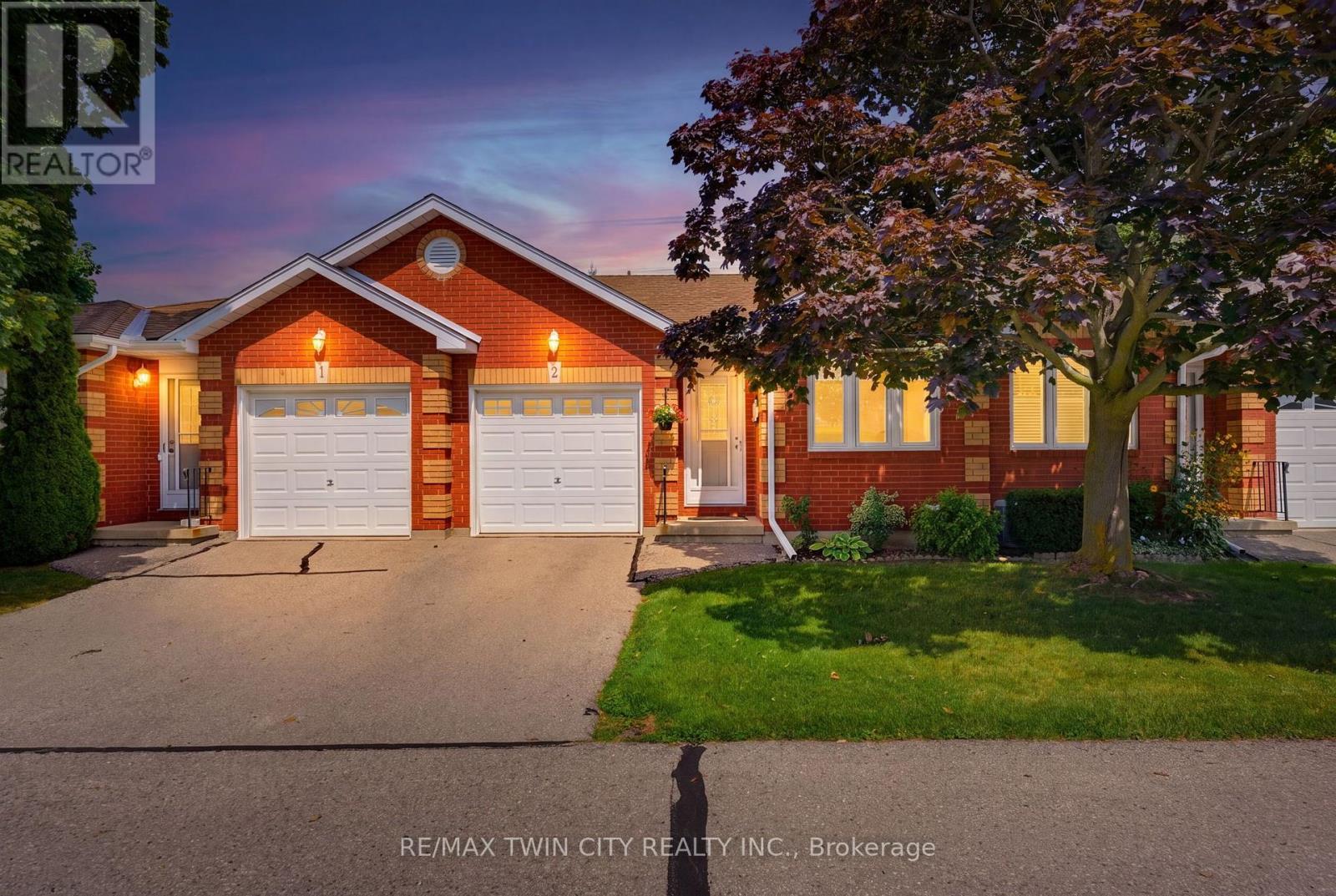 2 - 1 BUCHANAN CRESCENT, Brantford, Ontario